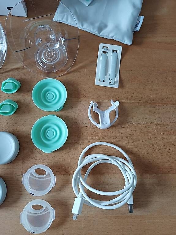 Accessori per l’allattamento: Elvie Pumpe – Usato da winterthur venduto da Sabrina2088 2