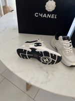 Channel Sneaker neu