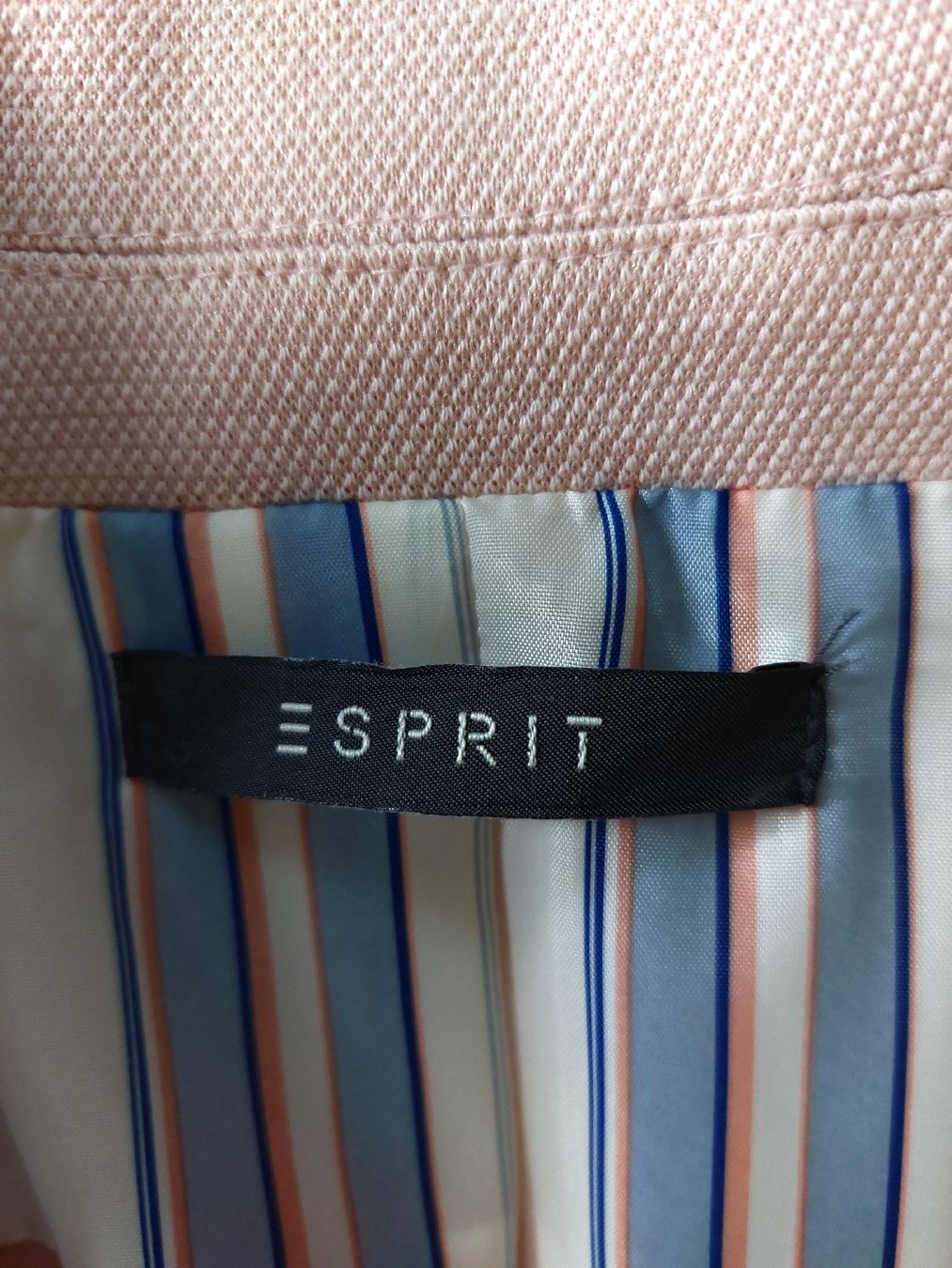 Esprit Giacche: Blazer Esprit Gr. D40, passt CH38 – Usato da Balsthal venduto da Trendline55 4