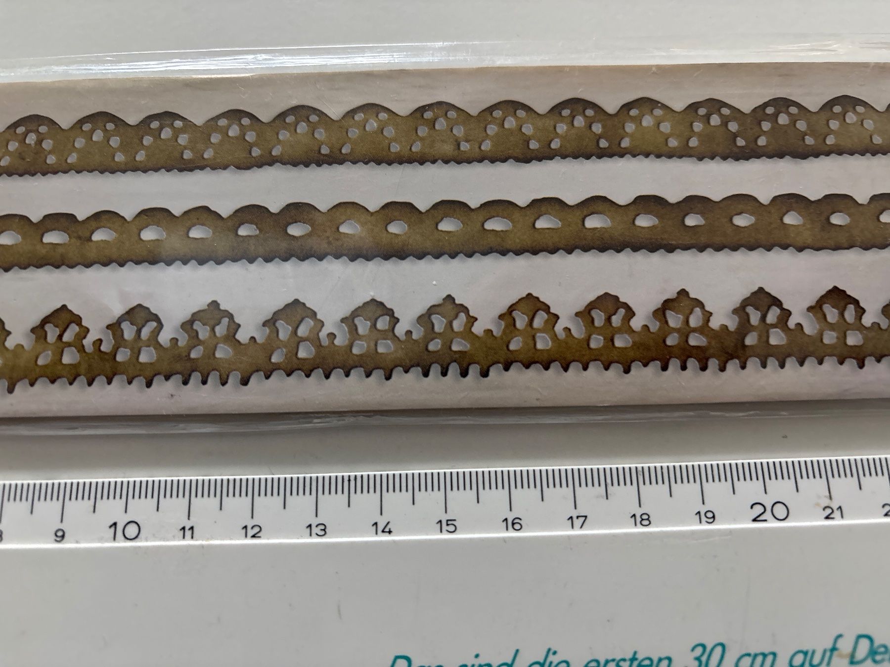 Sizzix Schablonen: Sizzix Stanzschablone Border  neu verpackt – Gebraucht aus Amriswil von SCHLOSSGEISTLI 1