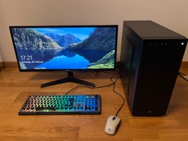 Gaming PC mit RTX2070, Roccat Vulcan 120 AIMO, Bildschirm