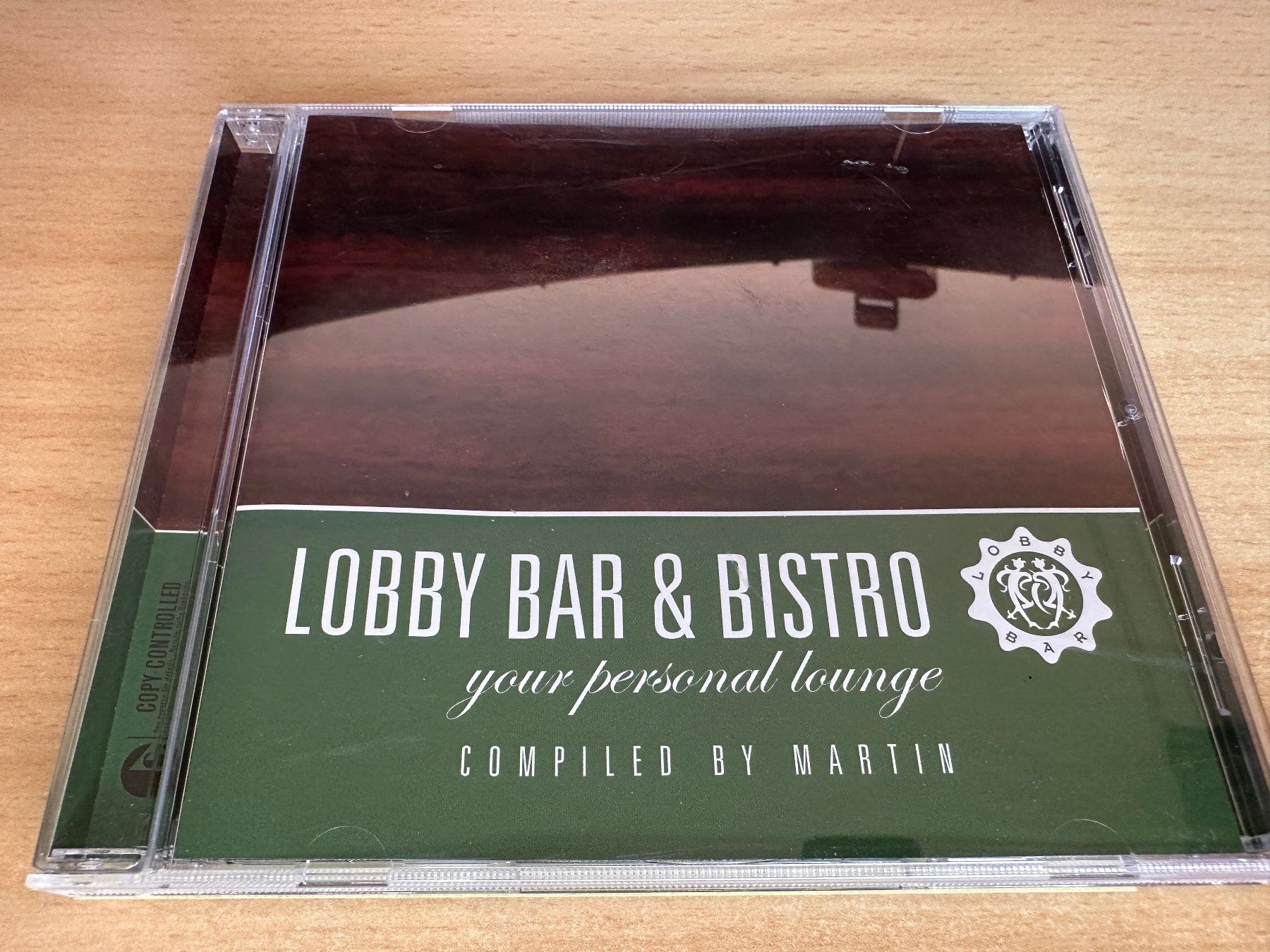 CD: Various – Lobby Bar & Bistro – Usato da Rikon im Tösstal venduto da Alpenmutz