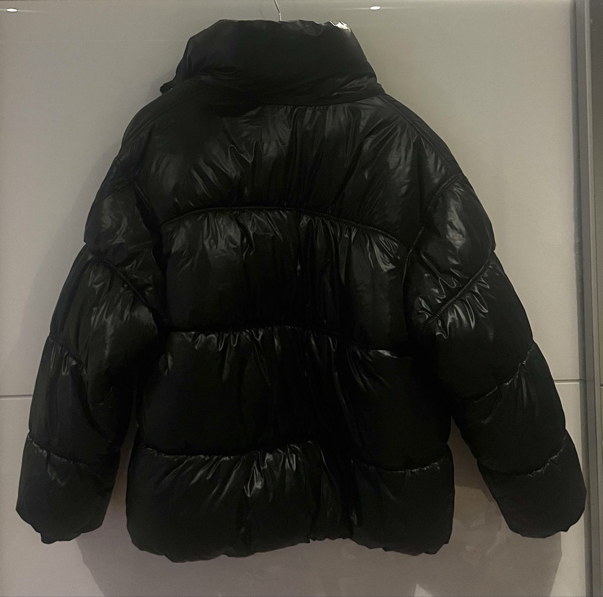 H&M Jacken: Daunenjacke schwarz – Neu (gemäss Beschreibung) aus St. Gallen von lun_2szn 4