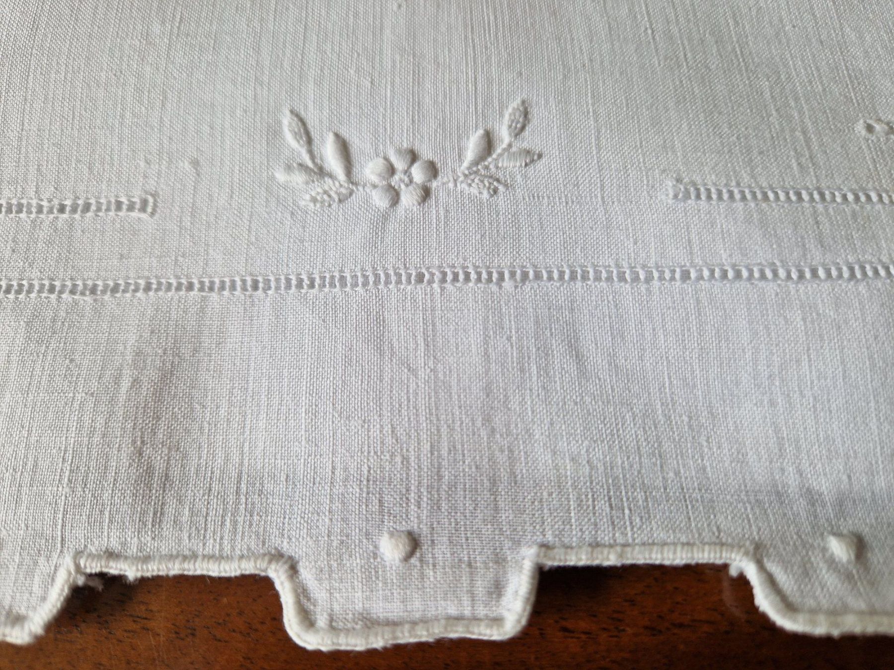 Linge de lit: Nachthemd Etui/ Fein Leinen – Neuf (Voir description) à Bern par Antikbatik 2