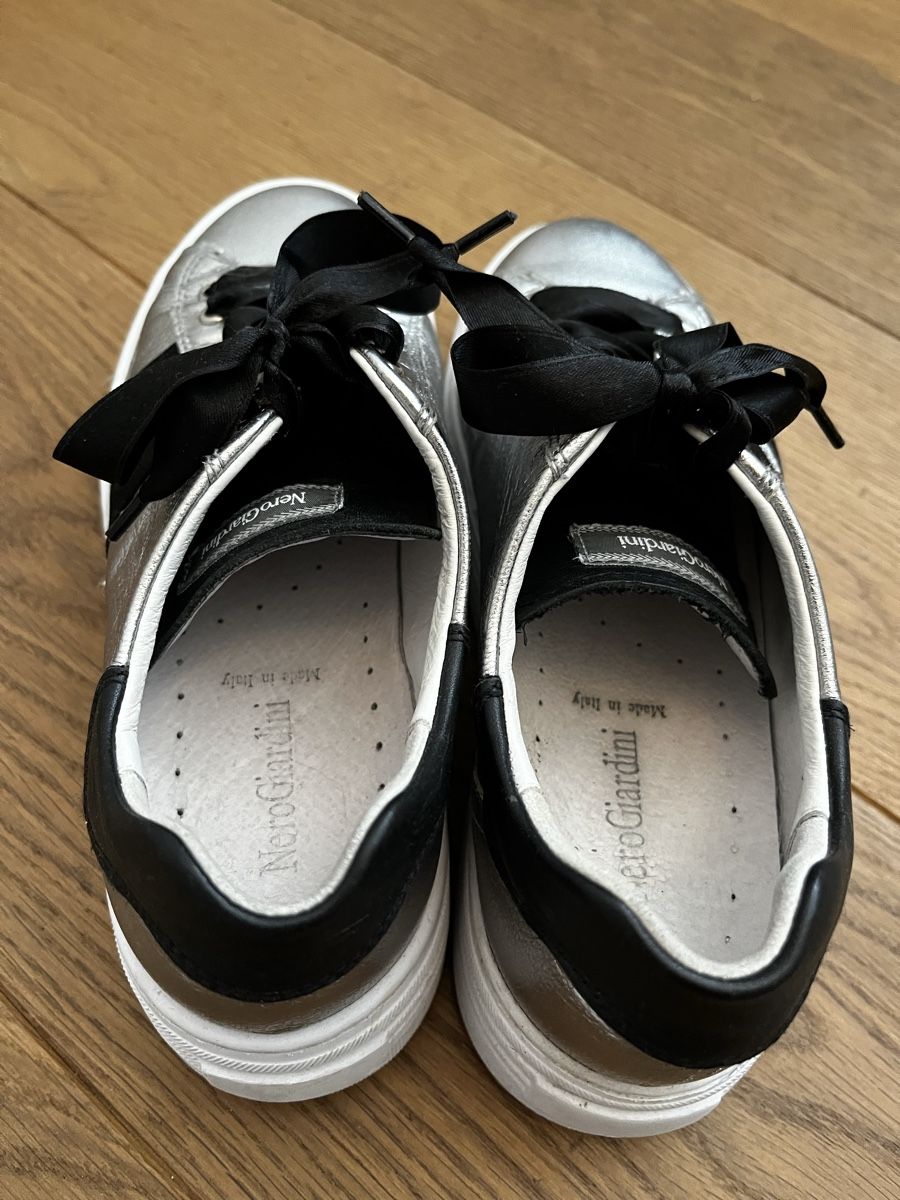 Scarpe da donna: Nero Giardini Grösse 37 – Usato da Bassersdorf venduto da habibi06 1