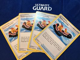 4x Pokemon TCG - Trekkingschuhe DE Playset