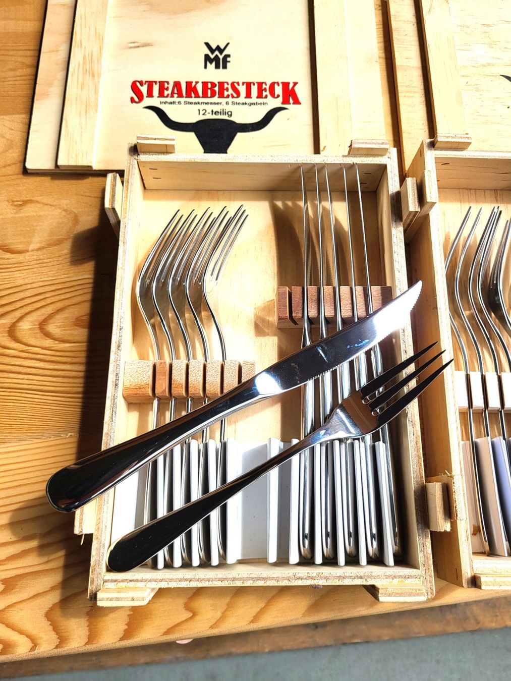 WMF Set di posate: WMF Steak Besteck 24- Teilig – Nuovo e nell'imballaggio originale da Diessenhofen venduto da Osio 1