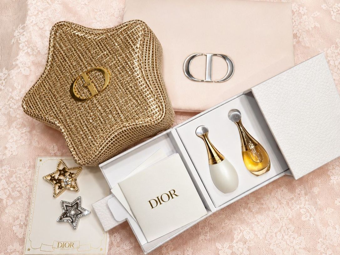 Dior Accessoires pour cheveux: Dior Gifts Set – Neuf (Voir description) à Thun par inuyasha93