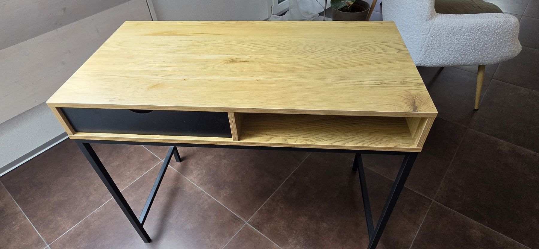 Schreibtische: Schreibtisch – Gebraucht aus Schnottwil von min_q6v6