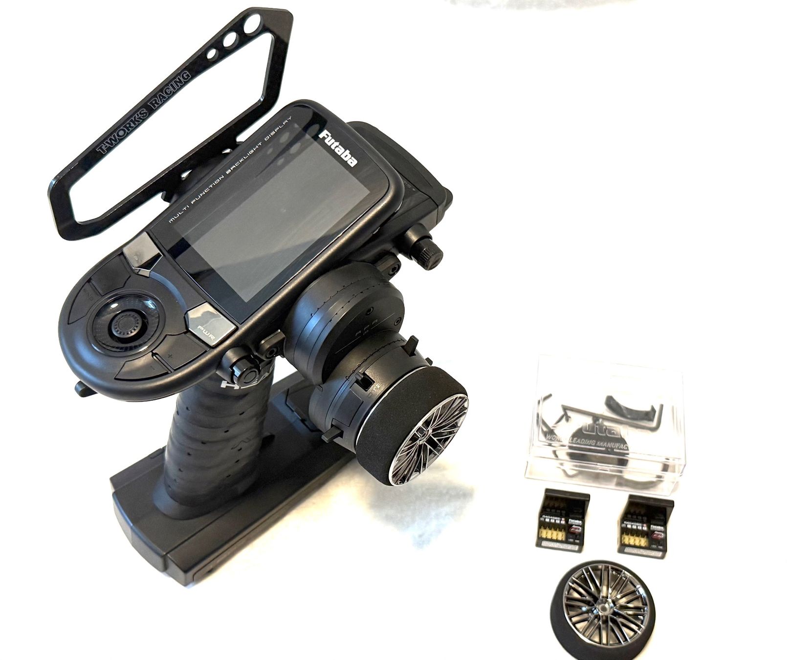 Futaba RC Kits de montage: TELECOMMANDE FUTABA 6PV 2.4G – D'occasion à Yverdon-les-Bains par Fijo-rc