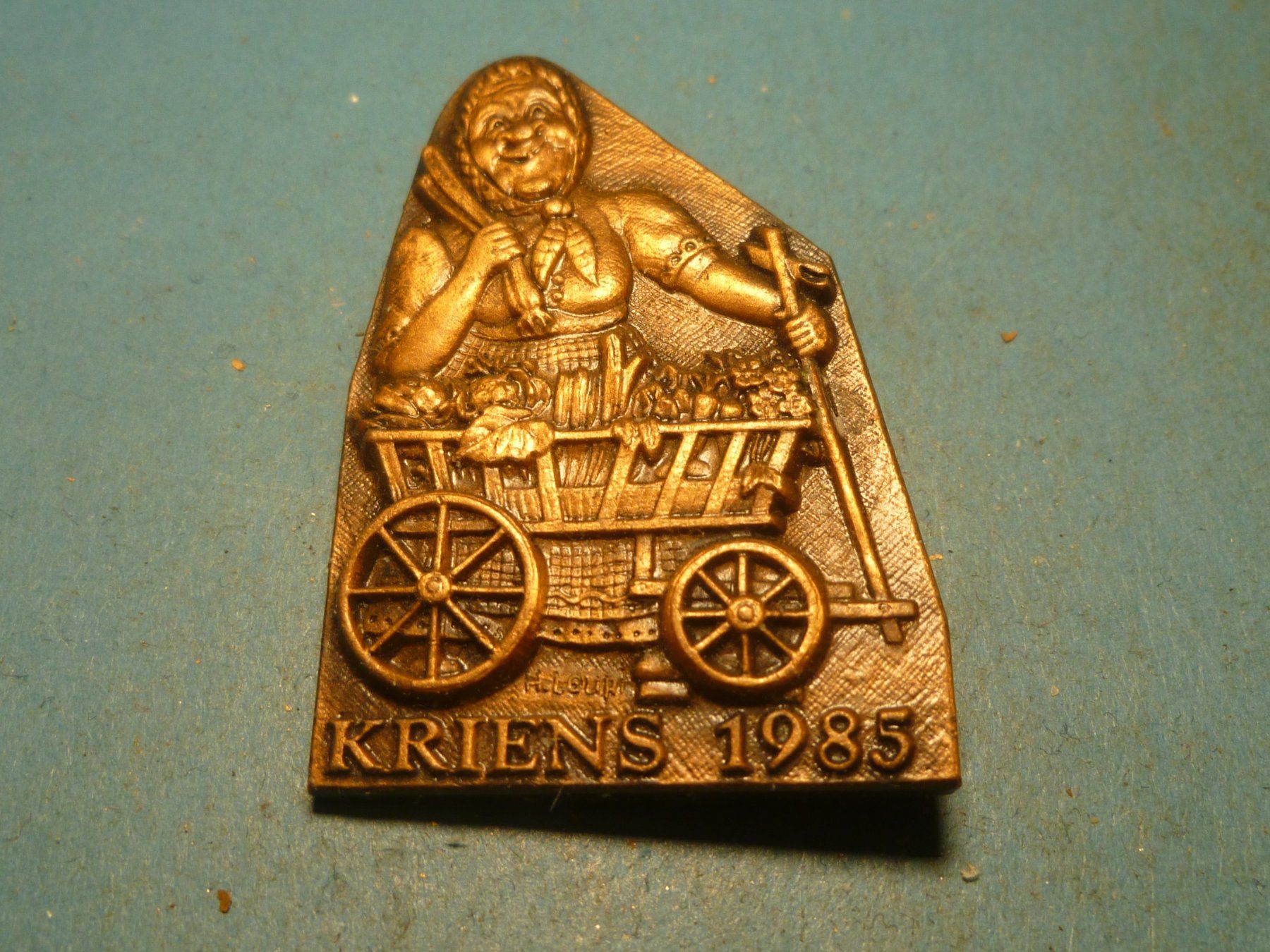 Placchette & Badge: KRIENS 1983 BRONZE – Usato da Ried (Muotathal) venduto da Mandarin02