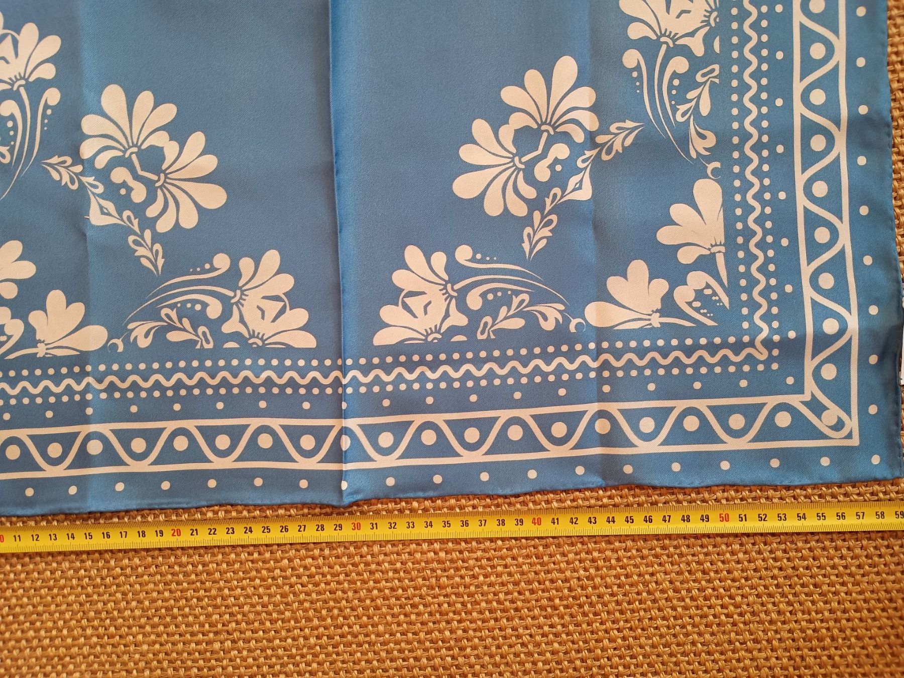 Foulard & Sciarpe: PKZ Tuch aus Seide "PAULINE" – Nuovo e nell'imballaggio originale da Buchs AG venduto da ReaNaTsch 3