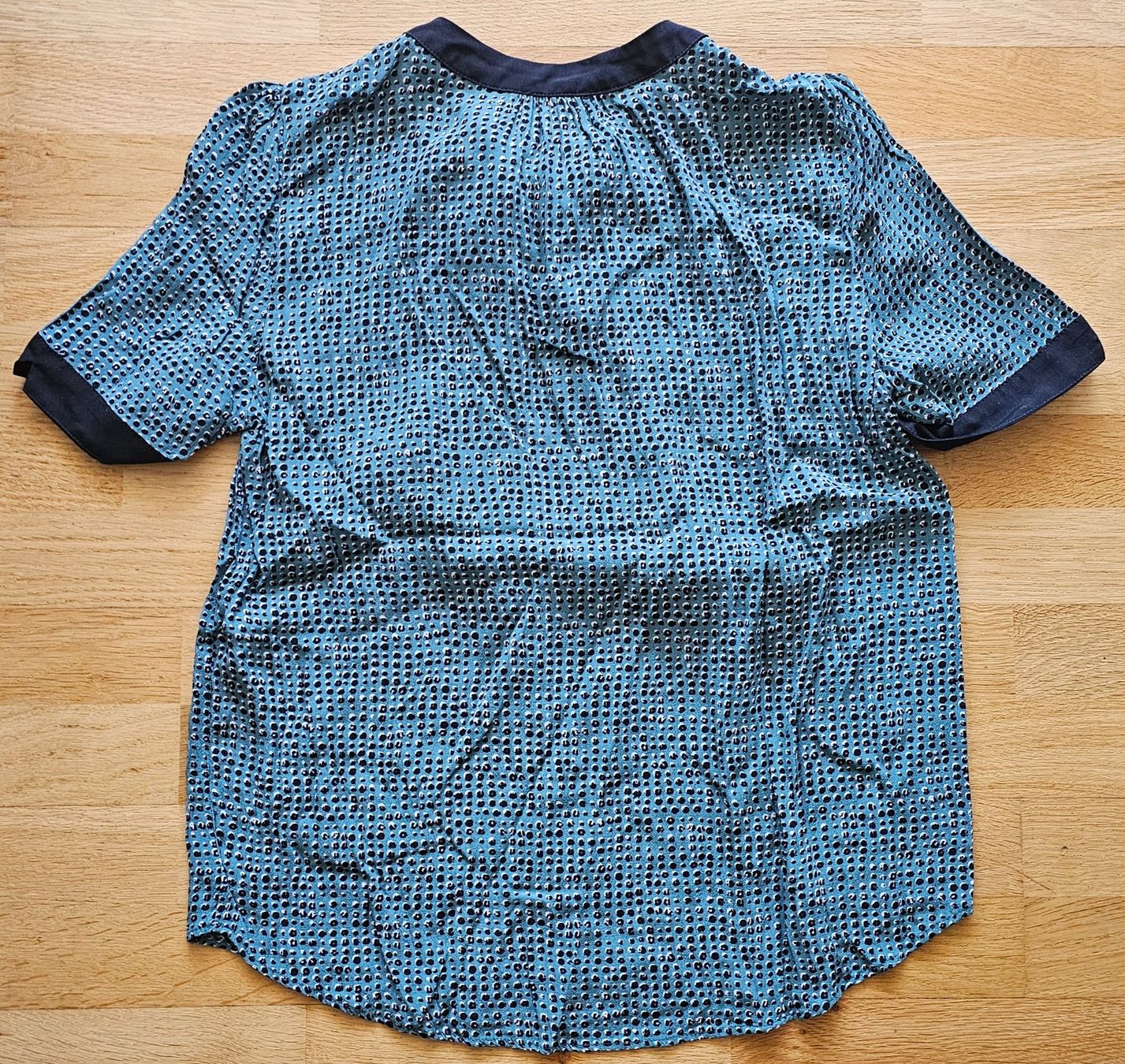 Kookai T-shirts: T-Shirt - Kookaï - Taille S – D'occasion à Court par Jovi2 6