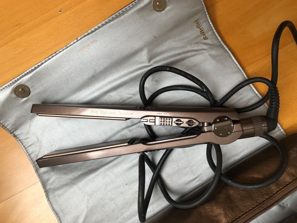 Piastre & Arricciacapelli: BaByliss Lockenstab und Glätteisen – Usato da Buchs-ZH venduto da Birikina 2