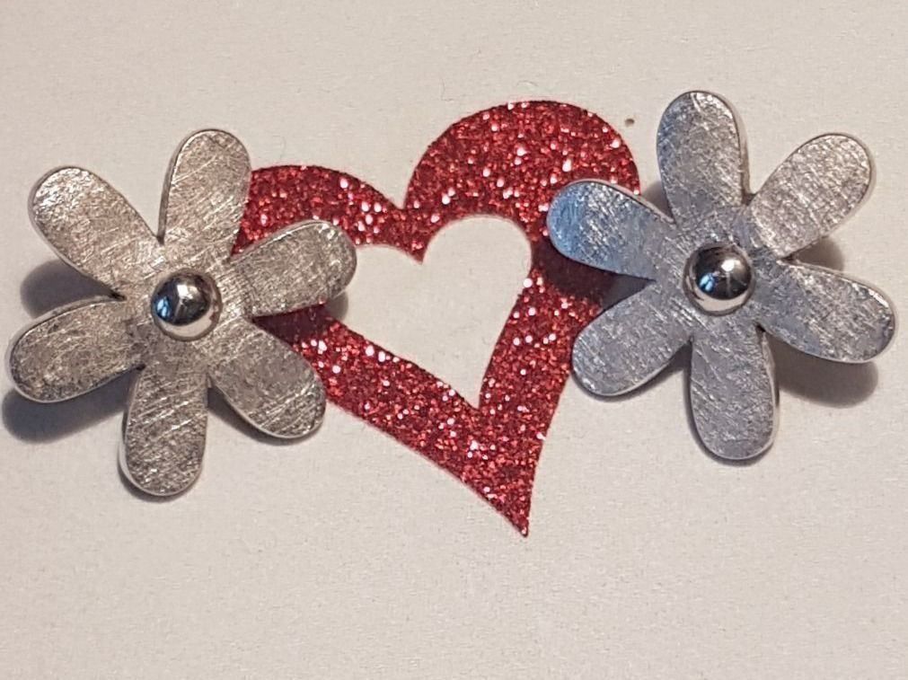 Orecchini pendenti & Orecchini a lobo: Süsse Blumen Ohrstecker aus 18 Karat – Nuovo (secondo la descrizione) da Unterägeri venduto da Altgoldschmuck 8