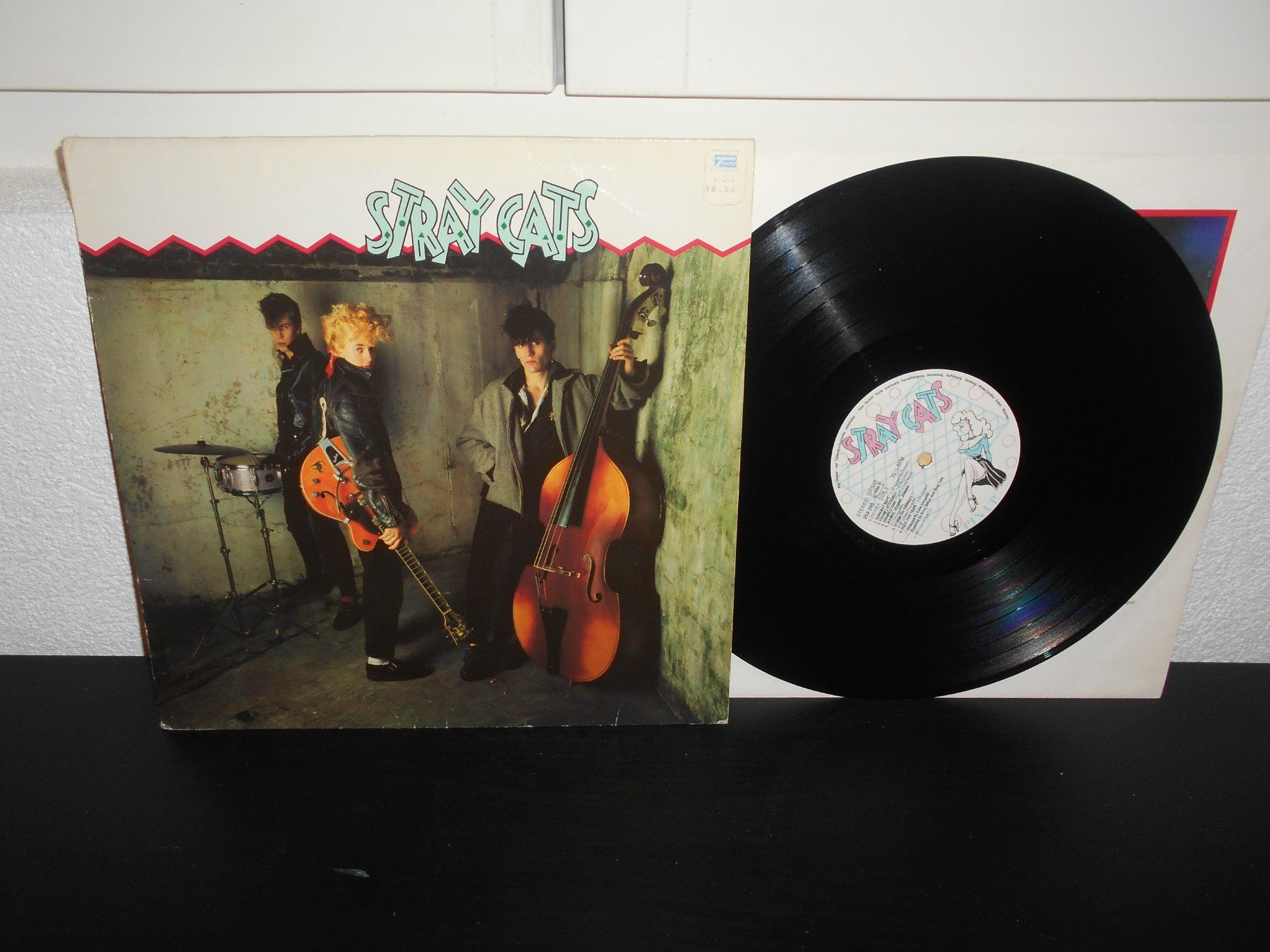 Dischi in vinile: Stray Cats – Stray Cats / 1981 – Usato da Aarberg venduto da witchhunter01