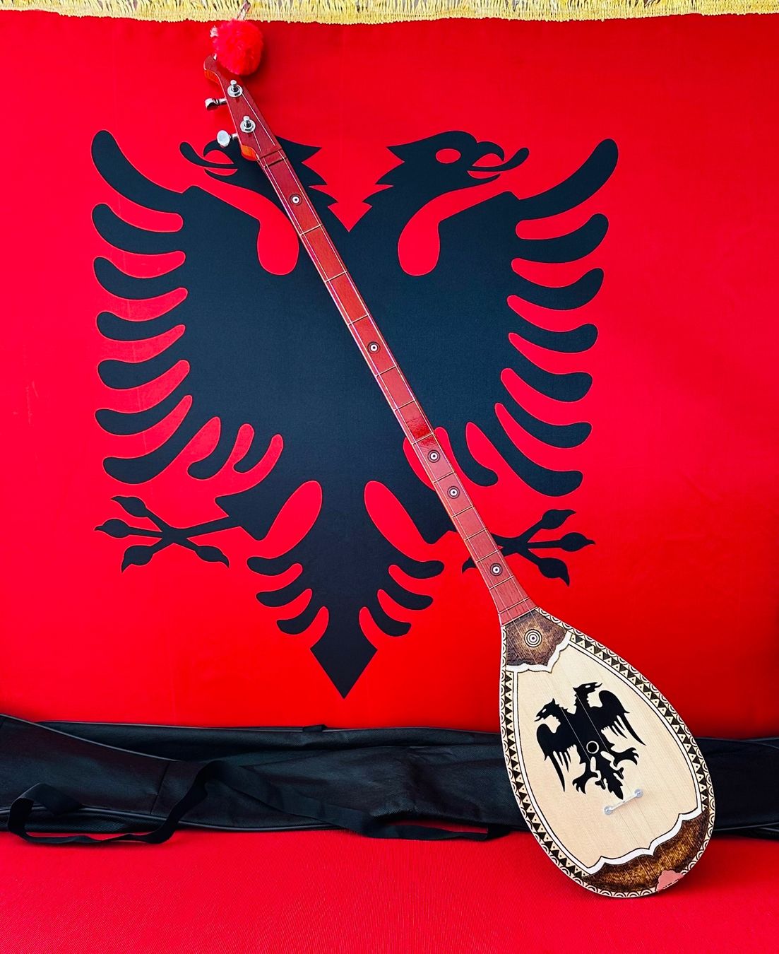 Strumenti musicali: Albanisches Musikinstrument Qifteli – Nuovo e nell'imballaggio originale da Kirchberg SG venduto da rex_pfd8