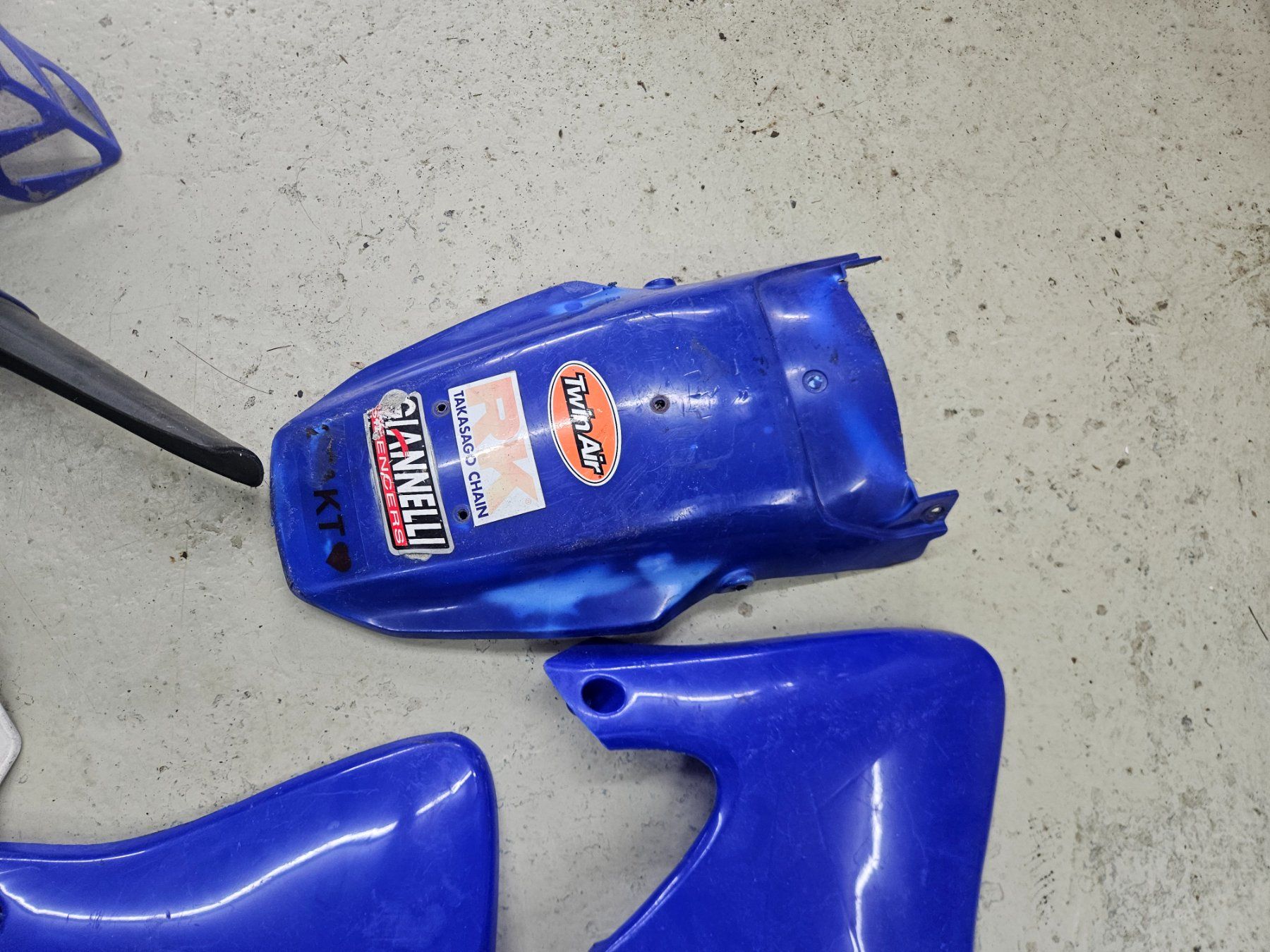Yamaha Toutes les pièces détachées moto: Yamaha DT 125 Plastics Verkleidung – D'occasion à Mellingen par jea_hkf9 3