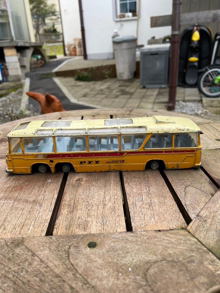 Dinky Toys Modellini d'auto: Postauto – Usato da Forch venduto da ESELSTEIN