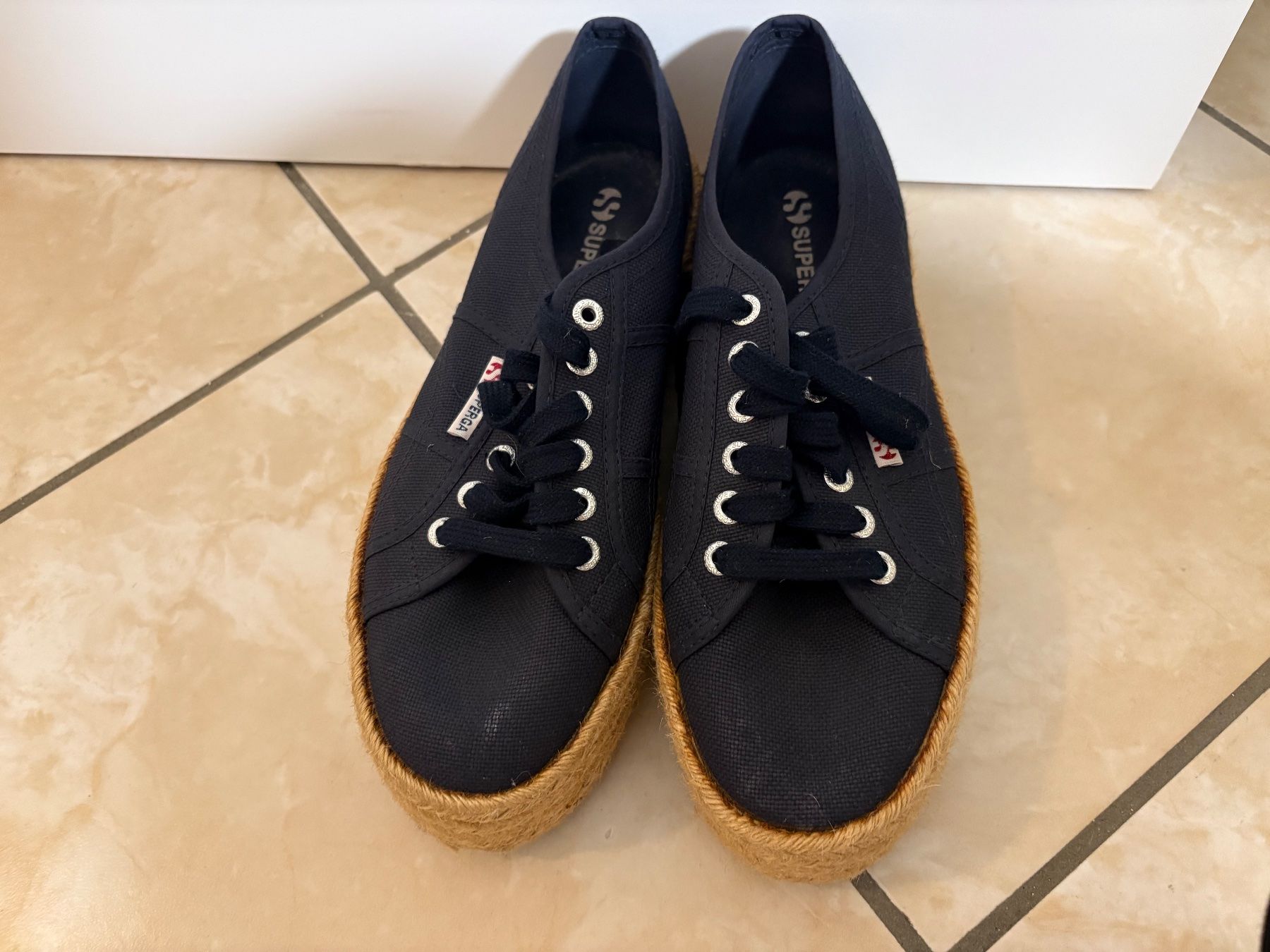 Superga Scarpe da donna: SUPERGA Shoes - Size 41 - worn once – Usato da Muzzano venduto da Sidney_3 1