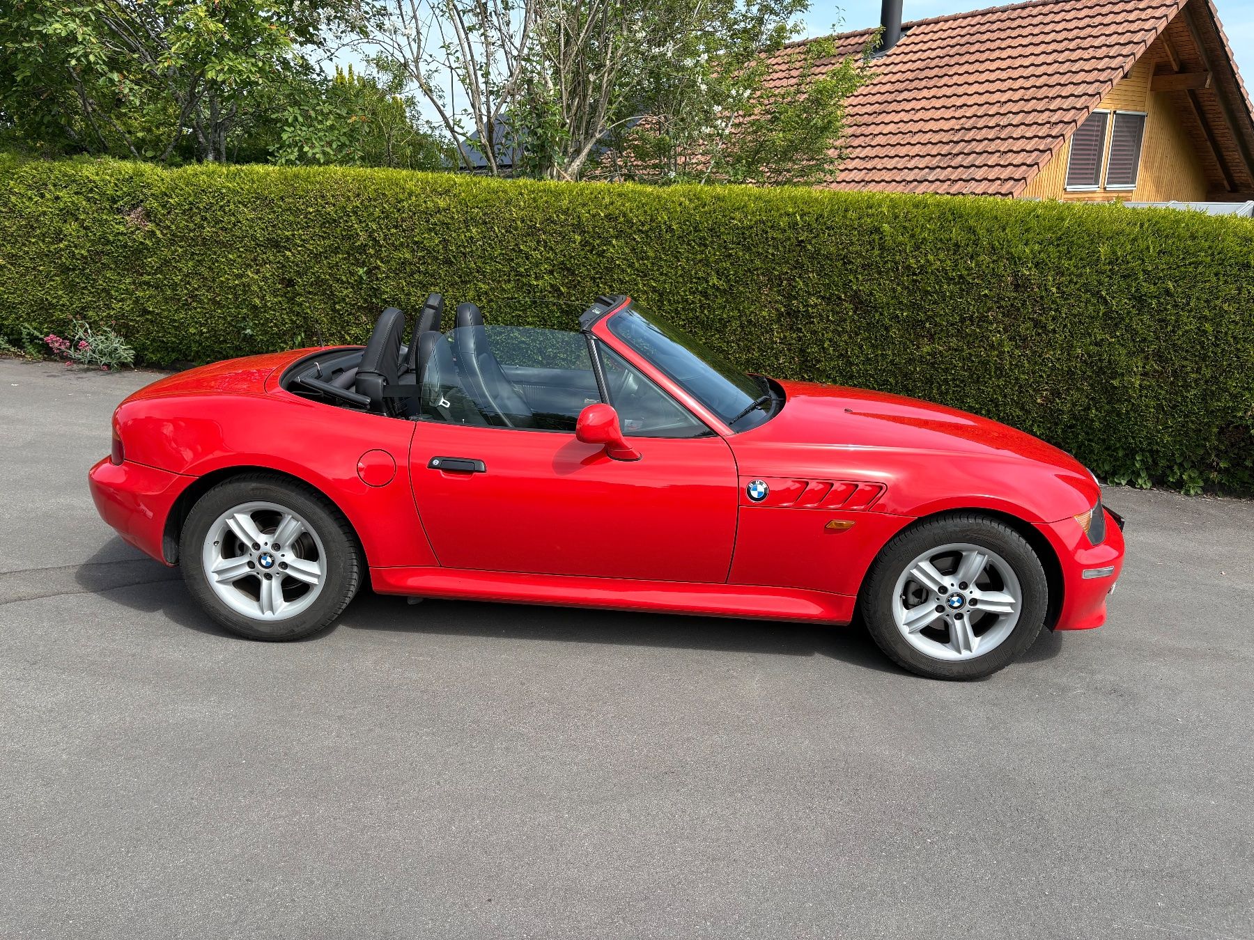 BMW Automobili: BMW Z3 Cabrio – Usato da Lyss venduto da stecken7 2