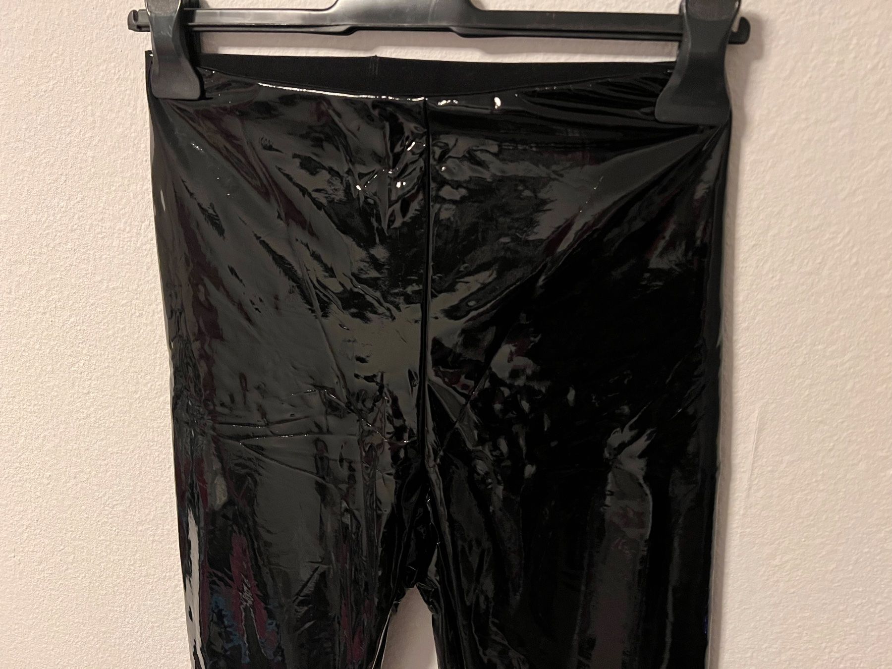 H&M Leggings: Vinyl SeXy Lack Leggings S – Nuovo e nell'imballaggio originale da Uetendorf venduto da Stoun 4
