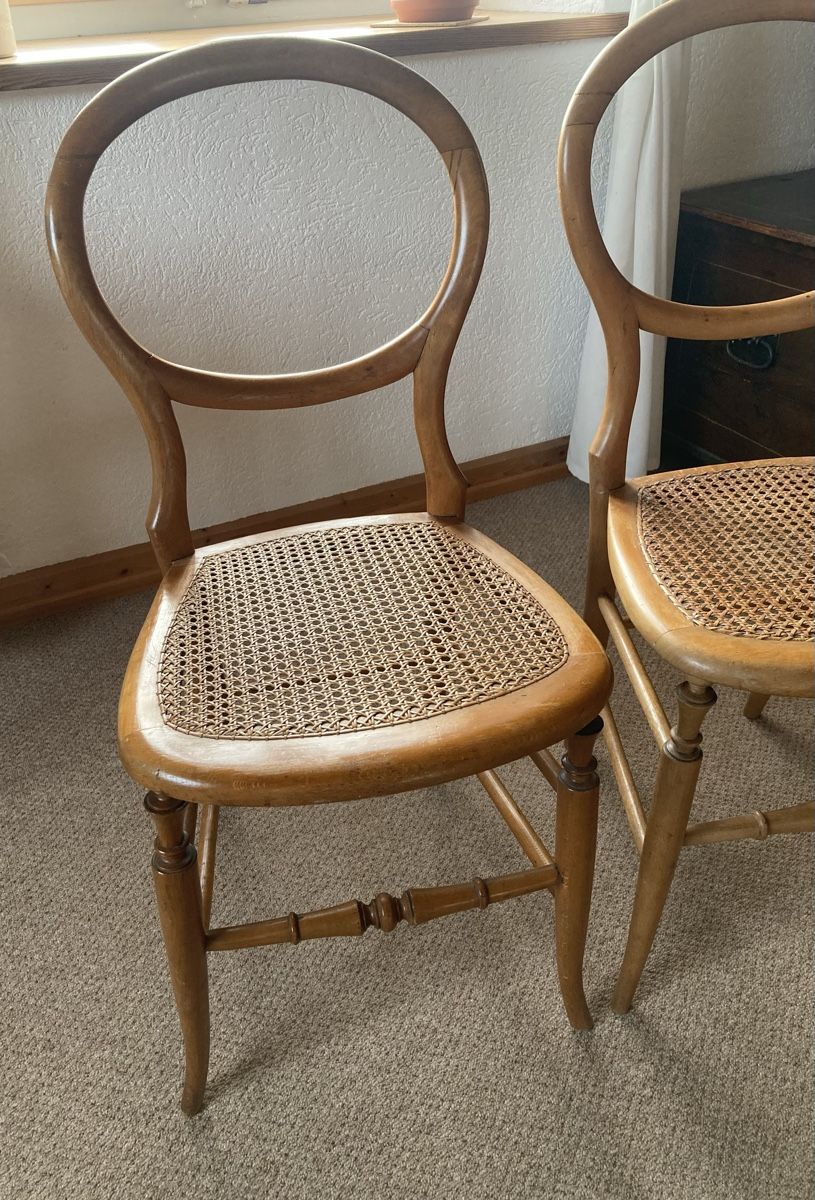 Stühle: 2 Antike Stühle – Gebraucht aus Hölstein von Uhriella 1