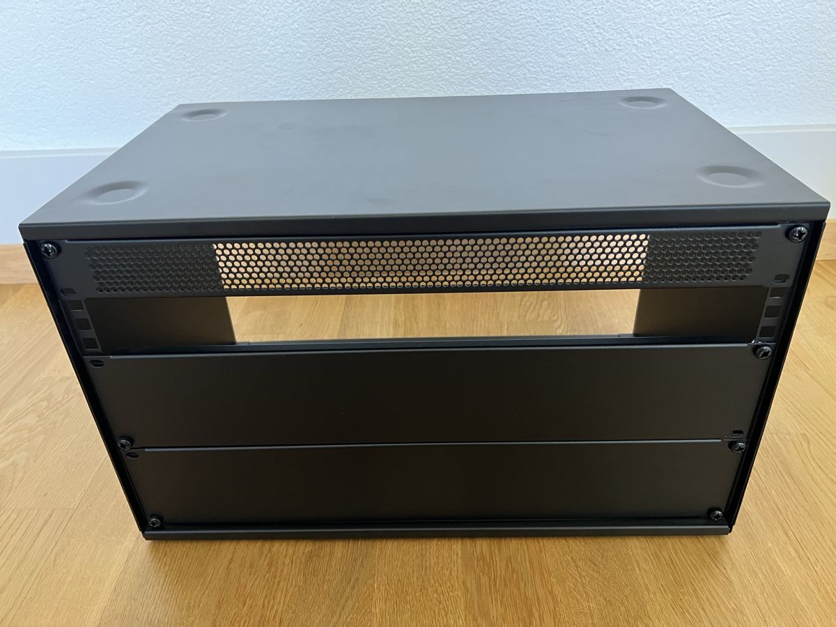 Altri accessori: Thomann - Millenium Steel Box 6 - Rack Case 6HE – Usato da Bern venduto da p.hugentobler