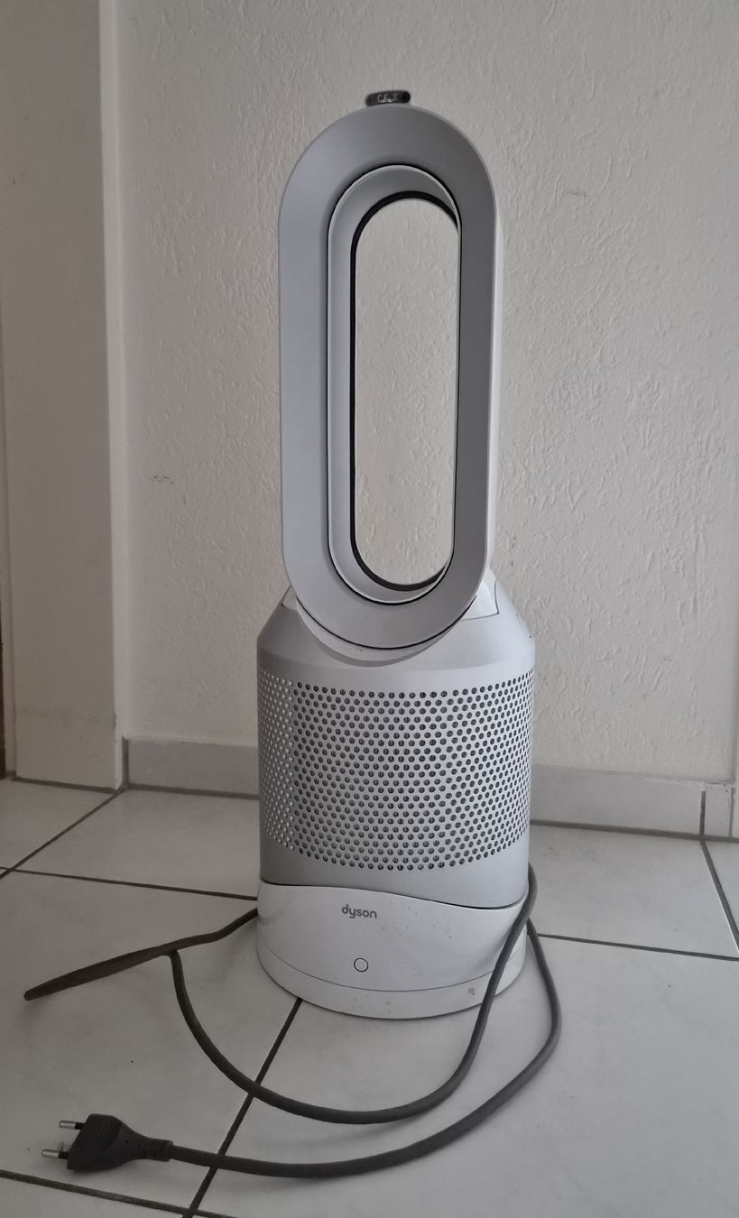 Dyson Umidificatori d'aria: Dyson Hot & Cold Humidifier – Usato da Hombrechtikon venduto da Nevcalion