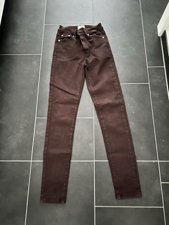Braune Cordhose, Grösse 34, Top Zustand