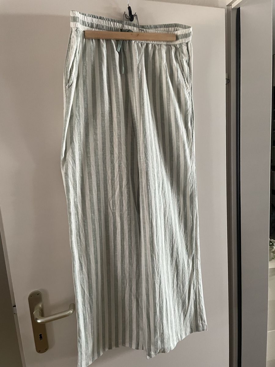 Alprausch Pantaloni: Alprausch Hose XL – Nuovo (secondo la descrizione) da Steffisburg venduto da nadine1211971