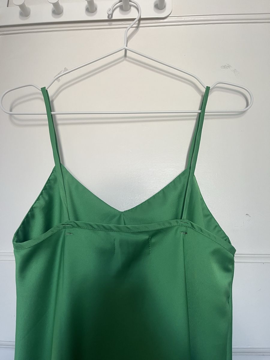 Kleider: Makara Kleid – Neu (gemäss Beschreibung) aus Bern von Nena4 1