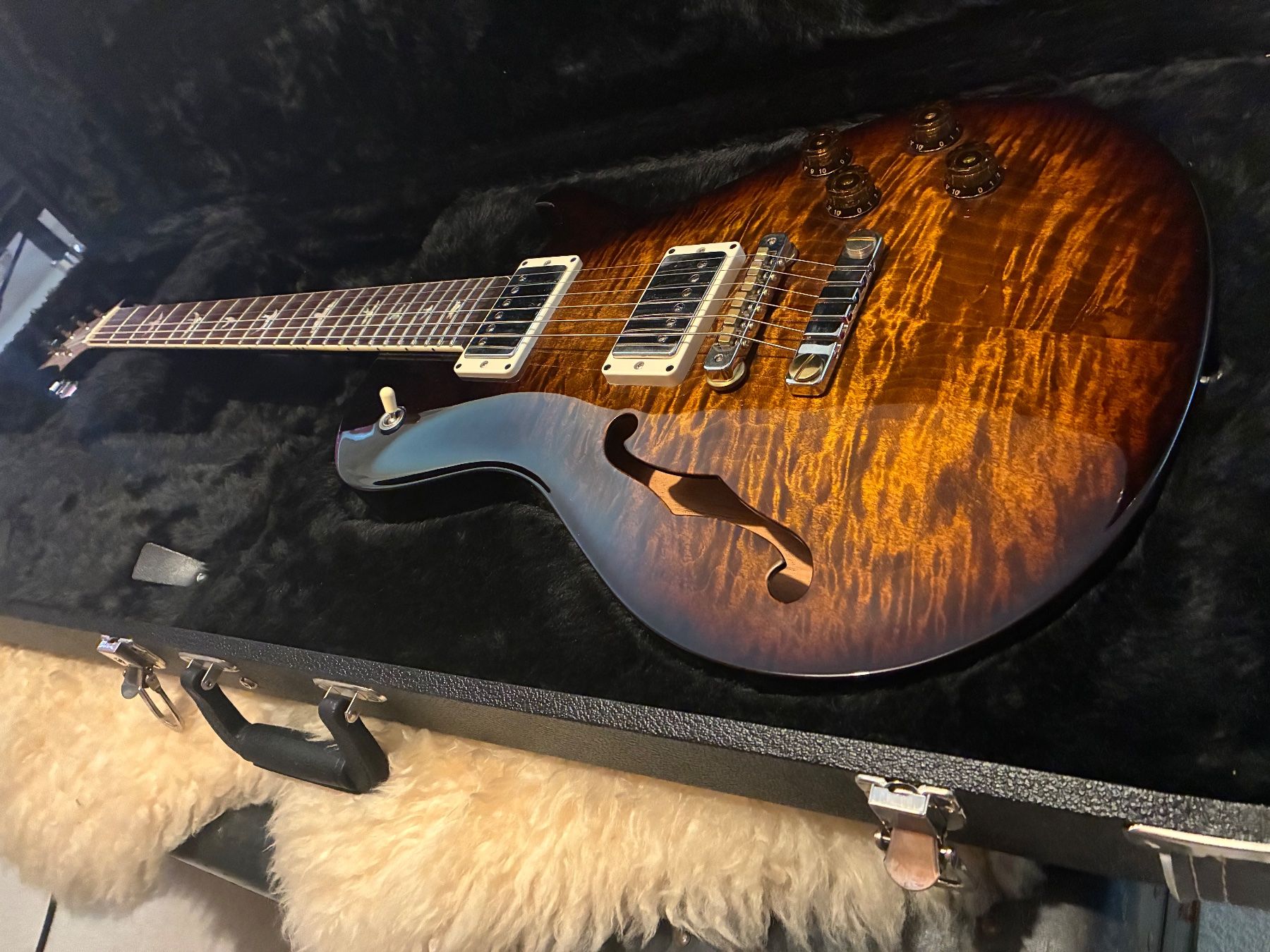 Strumenti musicali: Prs McCarty 594 Semi Hollow SC – Usato da Winterthur venduto da Gerrardo