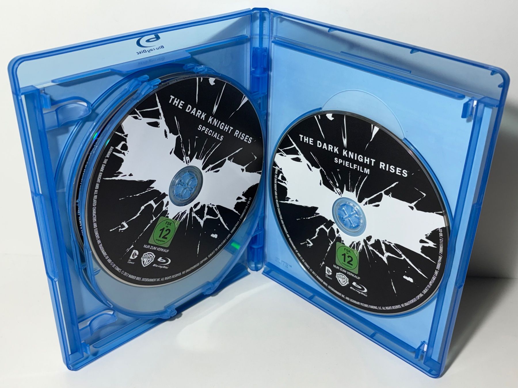 Alle DVDs: Batman - The Dark Knight Trilogie Blu Ray – Gebraucht aus Wilderswil von Sstriker 4