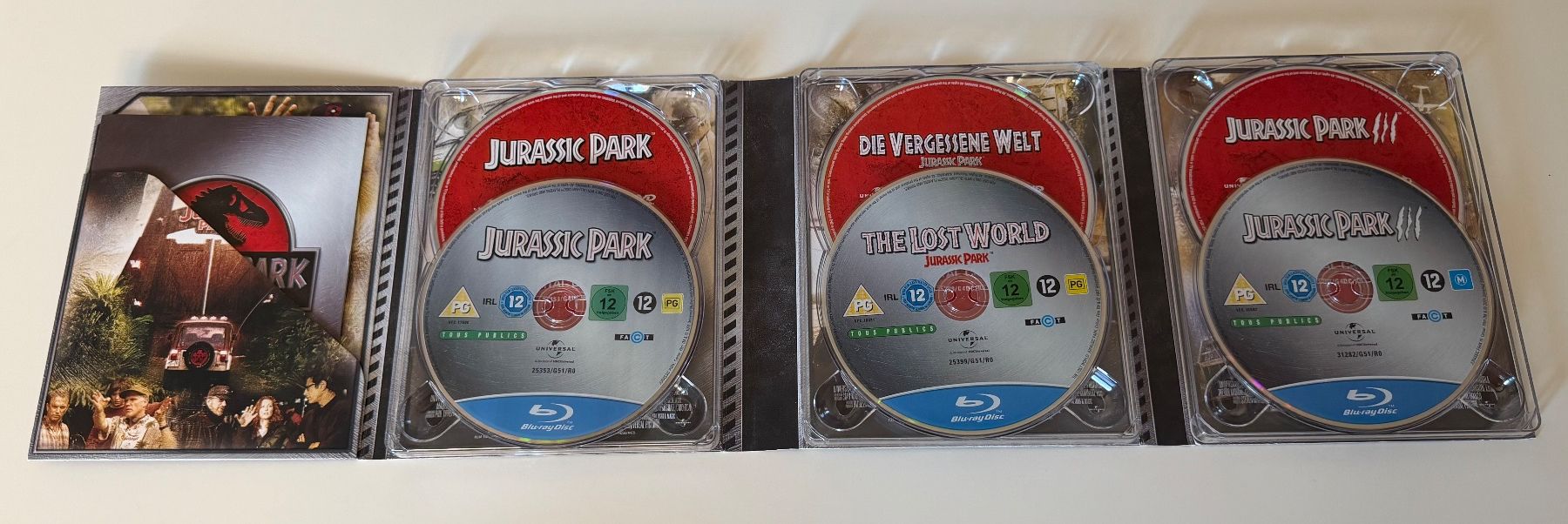 Alle DVDs: Jurassic Park Trilogy Blu-ray Box Set Trilogie – Gebraucht aus Altstätten SG von sheamus 4