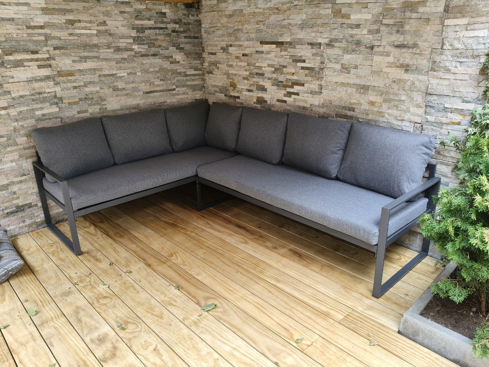 Conforama Sofas: Lounge ohne Tisch – Neuf (Voir description) à Oberengstringen par Germii