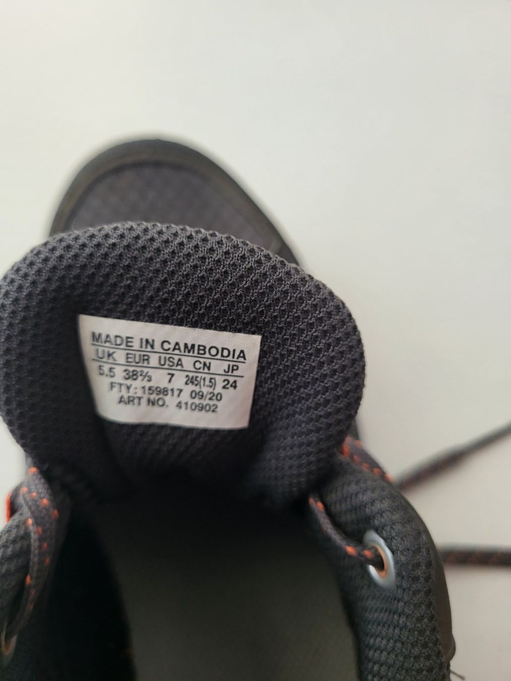 Salomon Damenschuhe: Freizeitschuh von Salomon – Neu (gemäss Beschreibung) aus Niederuzwil von Vaiacondios 2