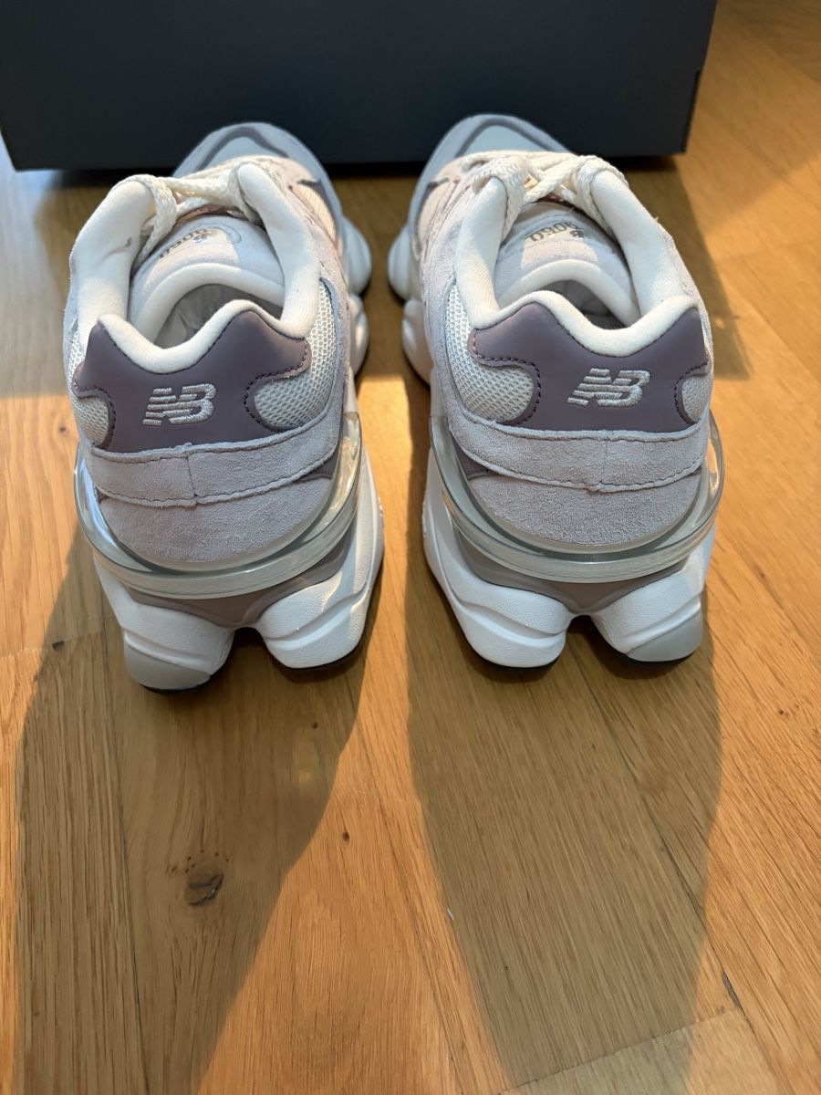 New Balance Damenschuhe: New balance 9060 taille 37 – Neu und originalverpackt aus Dully von CELINE.D11 3