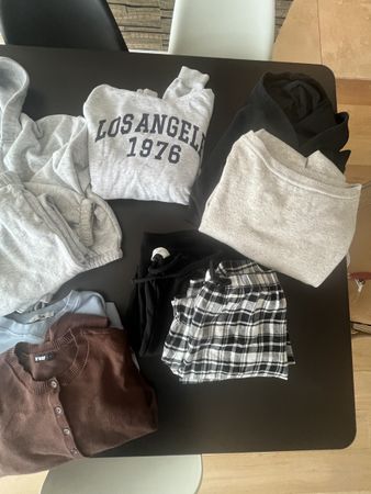 Mädchen Herbst Winter Kleiderpaket 152-158