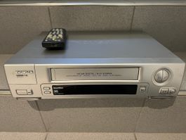 Thomson VTH 6125F VHS-Videorecorder mit Fernbedienung Defekt
