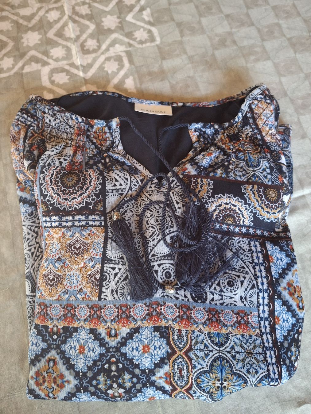C&A Tuniken: Tunique taille 42 marque C&A – Gebraucht aus Villiers von san_jn5w 5