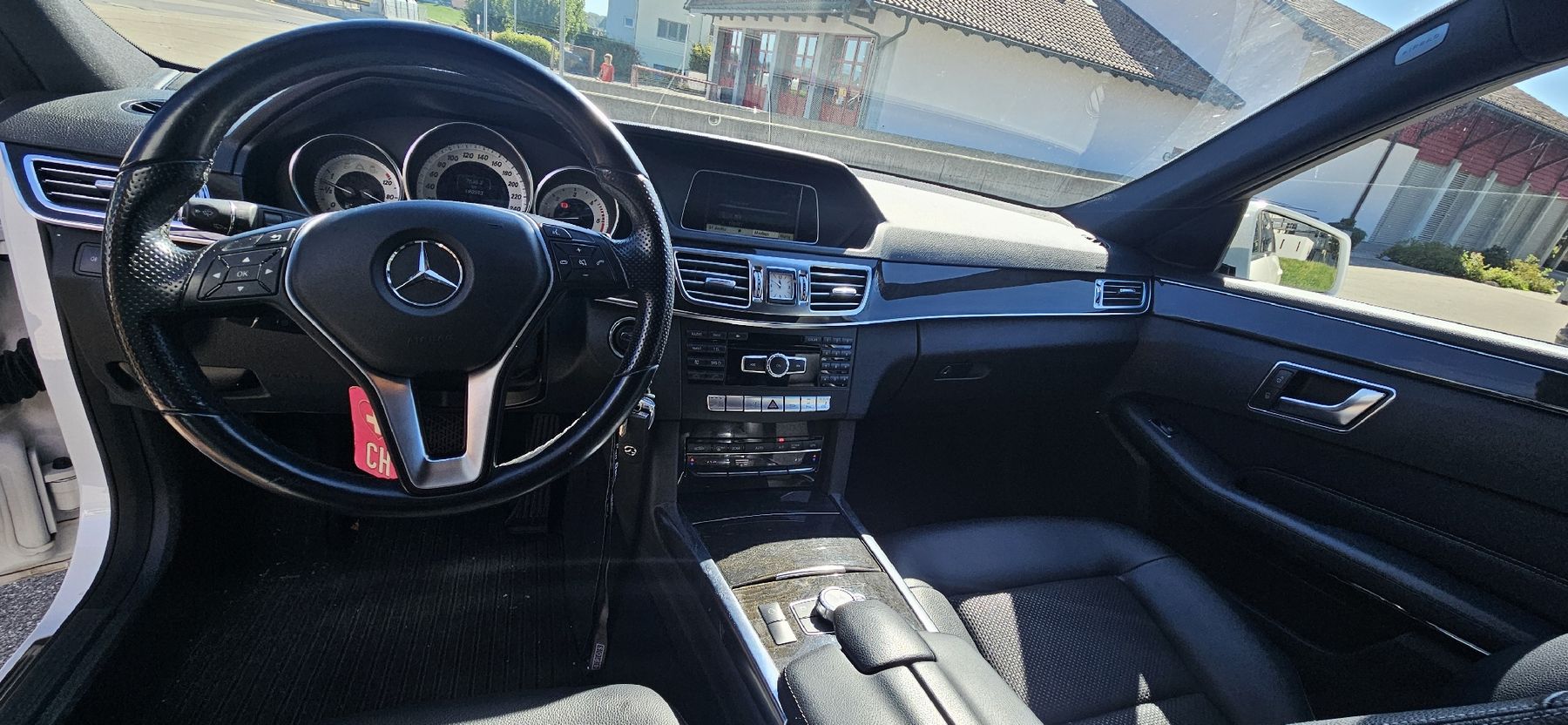 Mercedes-Benz Autos: Mercedes E200 CDI – Gebraucht aus Auw von adr_mzs7 6