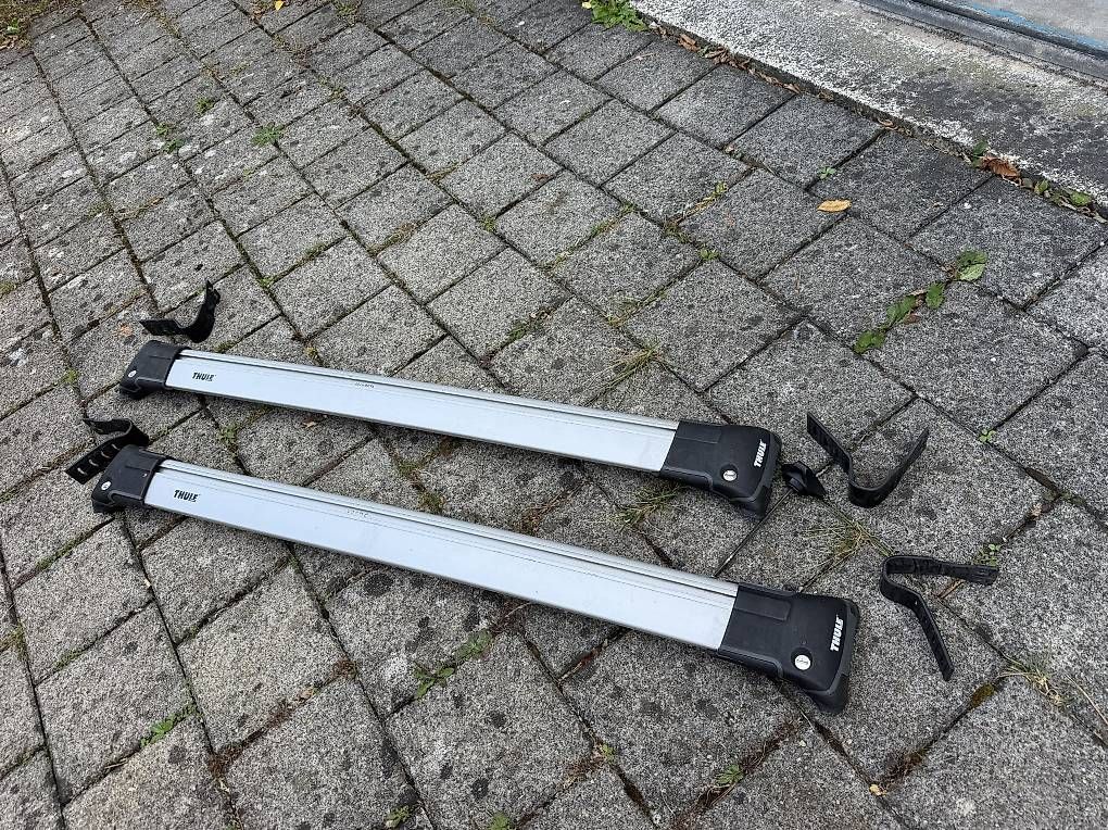 Barres de toit: Dachträger Set Thule WingBar Edge 9583 – D'occasion à Oberrohrdorf par Larse 1