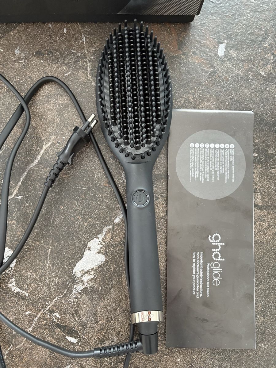 Altro per la cura dei capelli: Ghd Glide Hot Brush Glättungsbürste – Usato da Root venduto da chnoepfliland