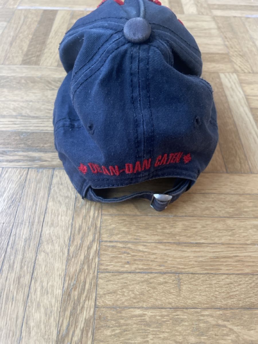 Dsquared2 Sonstige Kleidung & Accessoires: DSQUARED2 Cap/Kappe - Stylisch! – Gebraucht aus Biel/Bienne von Bolagol9 1