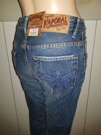 KAPORAL Jeans    Taille/Grosse  W 28    Neuf/Neu