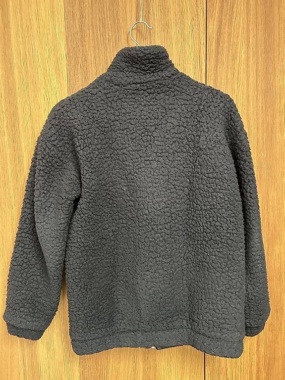 Giacche: schwarze Teddyjacke – Usato da Gais venduto da T_iziana 1
