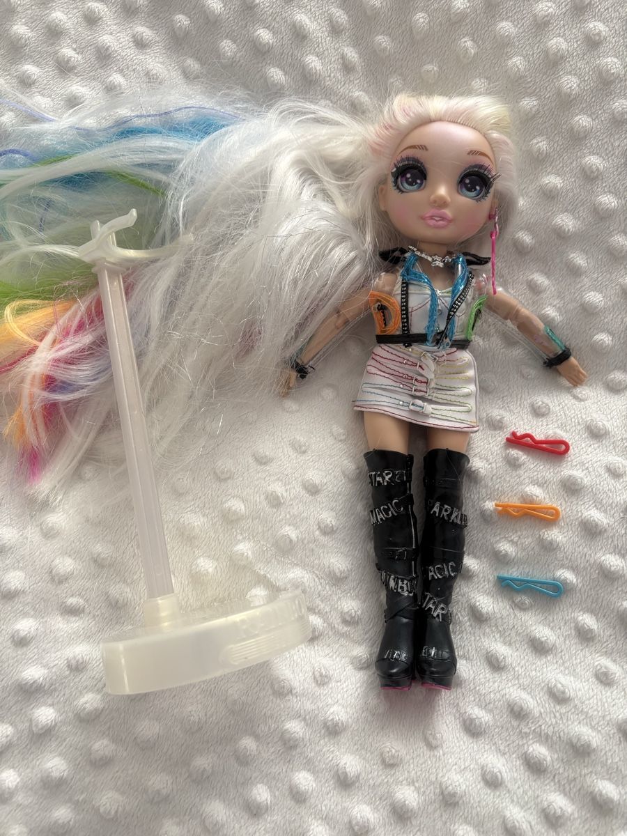 Bambole: Rainbow High Puppe - Perfekt als Geschenkidee! – Usato da Rüti ZH venduto da Crystal_Bloom