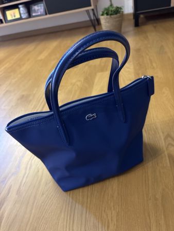 Lacoste Tasche hellblau klein