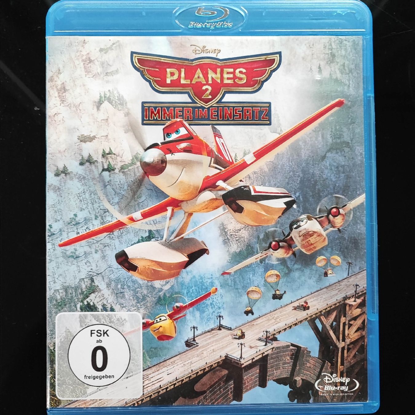 Tutti i DVDs: Planes 2 - Immer im Einsatz (Blu-ray) – Usato da Dübendorf venduto da kb86_MOVIE